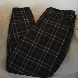 ✨French Laundry Plaid Leggings 1X
